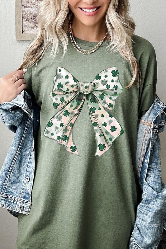 St Patrick's Day Bow Graphic Heavy Cotton Tee